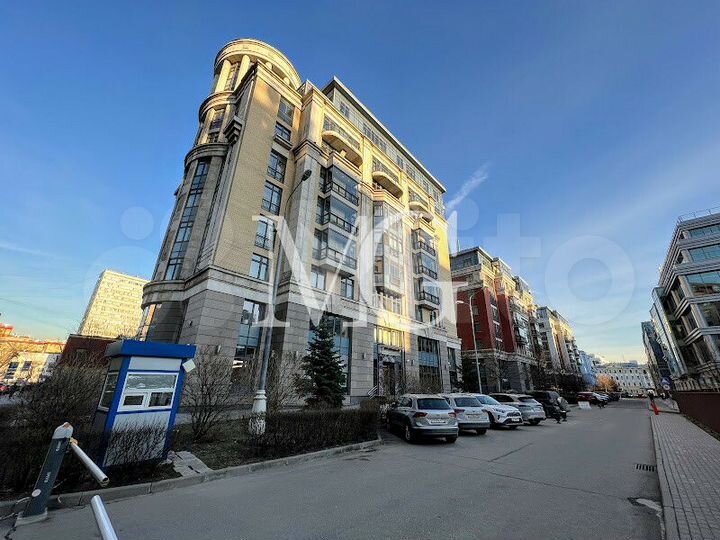 5-к. квартира, 289 м², 9/10 эт.