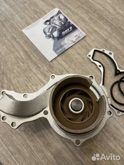 Водяной насос помпа Volkswagen Passat Audi A4 A6