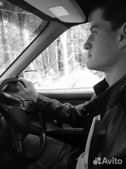 Строитель плотник