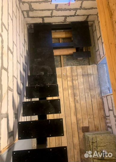 Металлических лестниц Монтаж