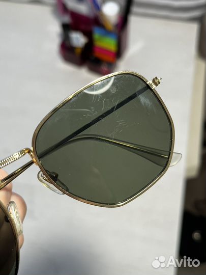 Солнцезащитные очки женские