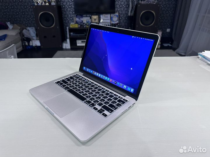 Macbook Pro 13 Retina 2015 core i5 2.7 8GB 256GB