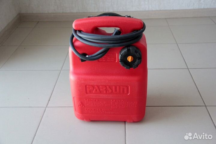 Топливный бак 9 л