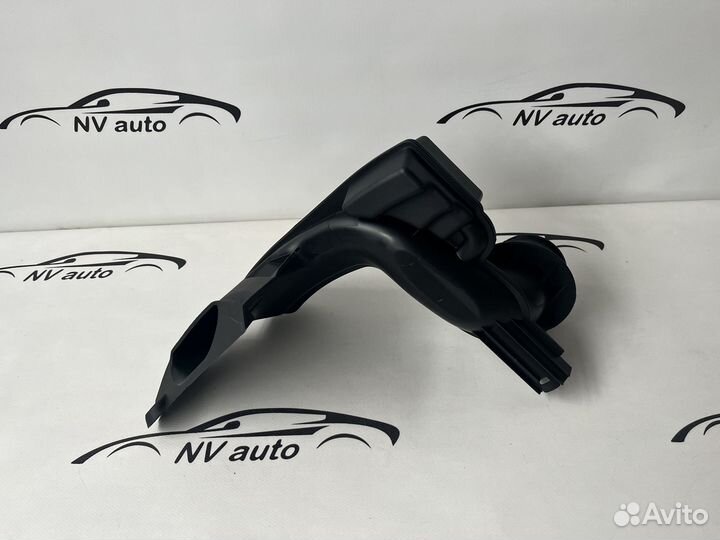 Mazda 3 bm воздуховод передний двс 1.5