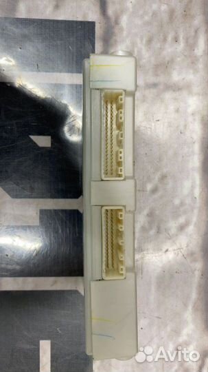 Блок управления климат-контролем передний Infiniti