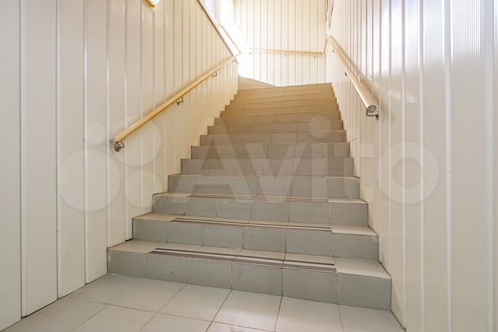 Свободного назначения, 552.6 м²