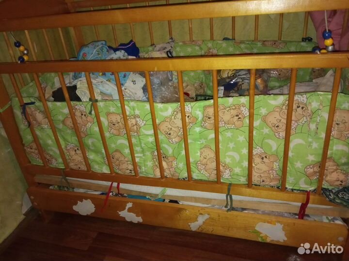 Детская кроватка