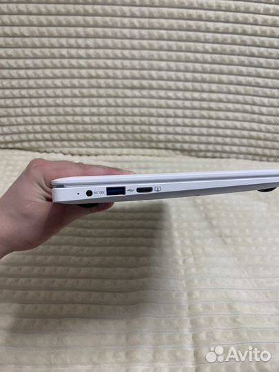 Ноутбук irbis NB270