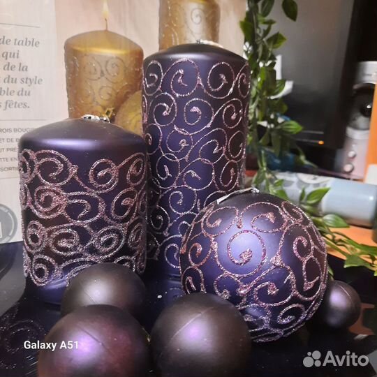 Свечи восковые большие