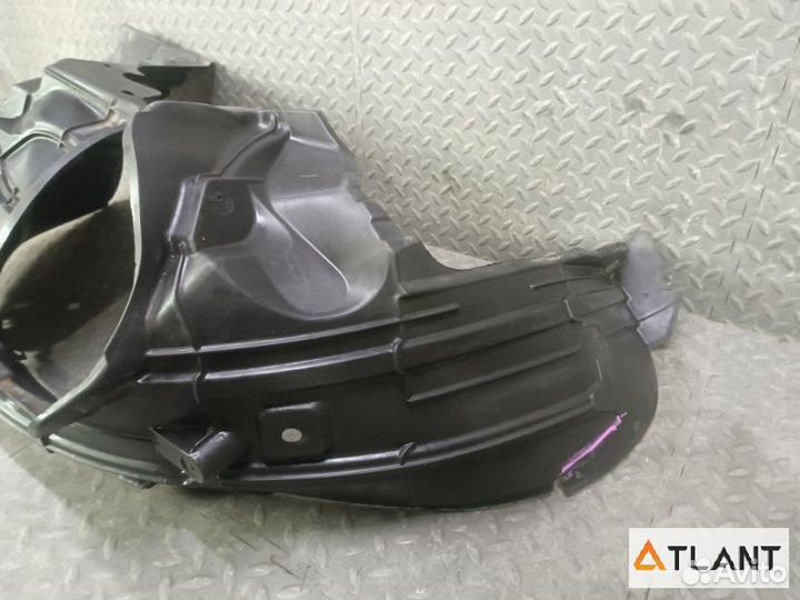 Подкрылок передний левый nissan march