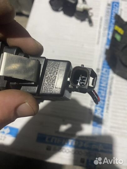 Фонарь подсветки номера правый Kia Stinger 1 CK бу