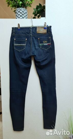 EA7,Armani, джинсы р.44