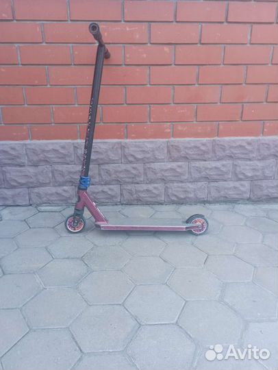 Трюковой самокат tech team duker 404