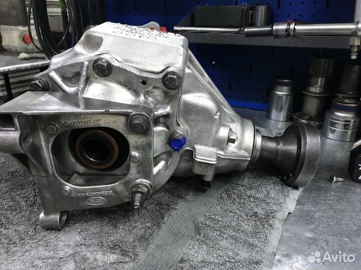 Раздаточная коробка Land Rover Freelander 2