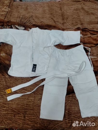 Спортивные костюмы