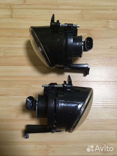 Противотуманные фары Vw Polo 4D sedan mk5