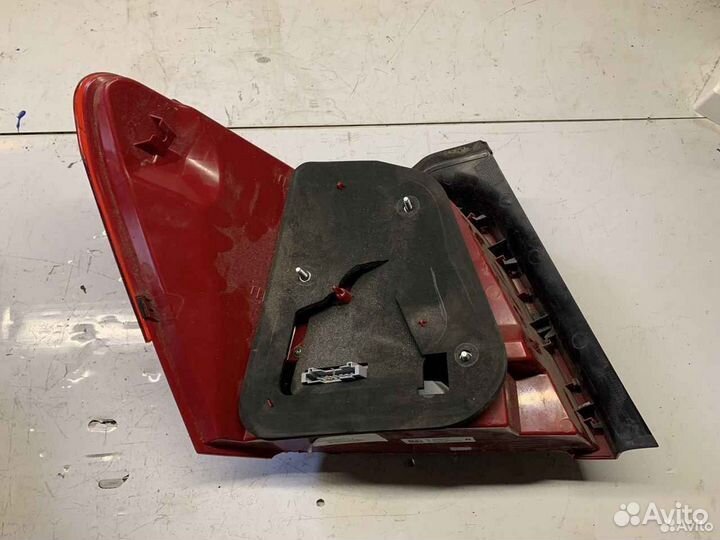 Фонарь задний правый Мерседес w204 GLk рест