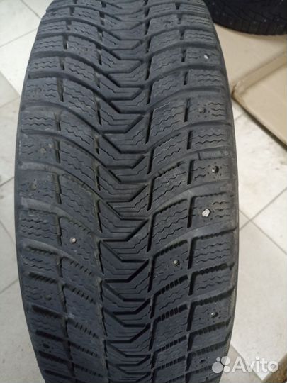 Michelin Latitude X-Ice North 3 215/60 R17