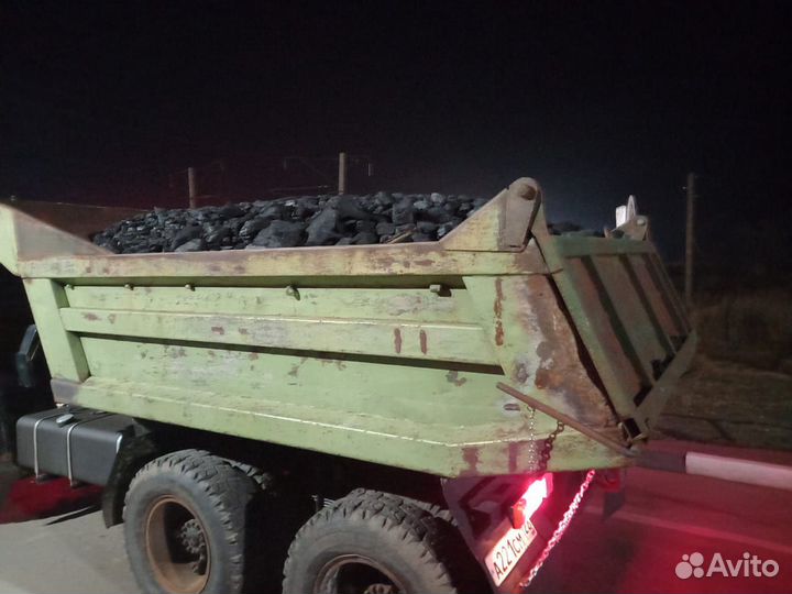 Камаз,грунт,песок,щебень,опилки,торф,земля,глина