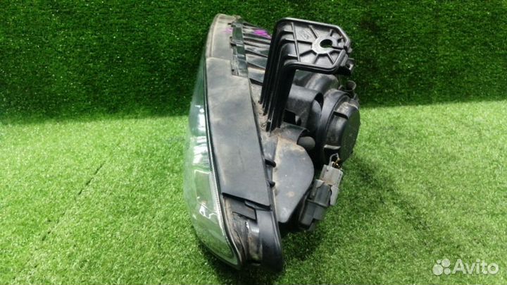 Фара Ssangyong Actyon Левая