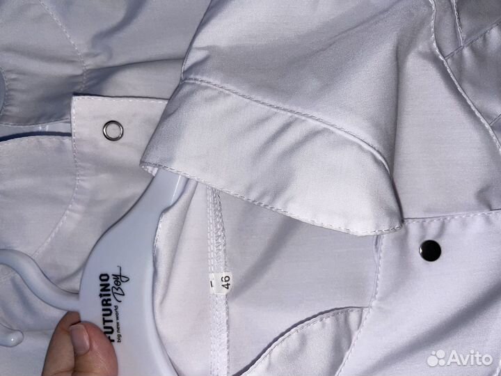 Белый медицинский халат женский