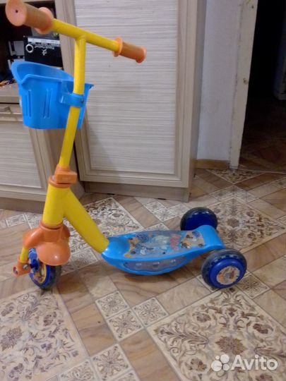 Самокат детский трехколесный