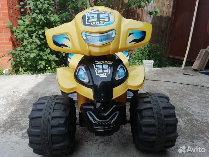 Детский квадроцикл на аккумуляторе(электрический)