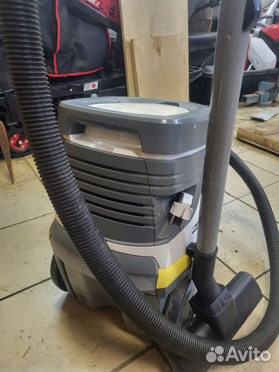 Пылесос Karcher ds5600