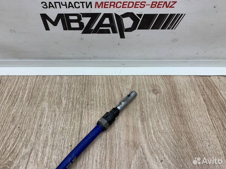 Трос стояночного тормоза Mercedes X204 GLK 204