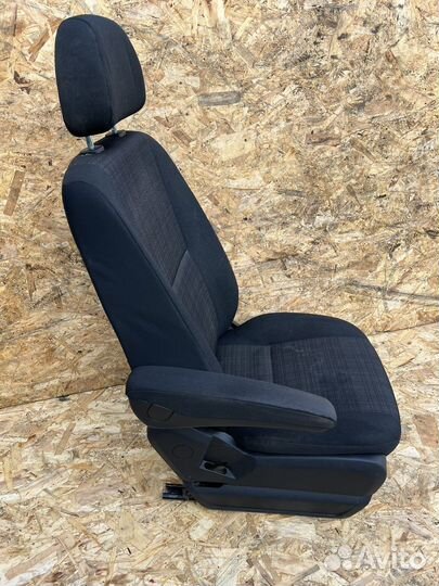 Сиденье Мерседес Спринтер