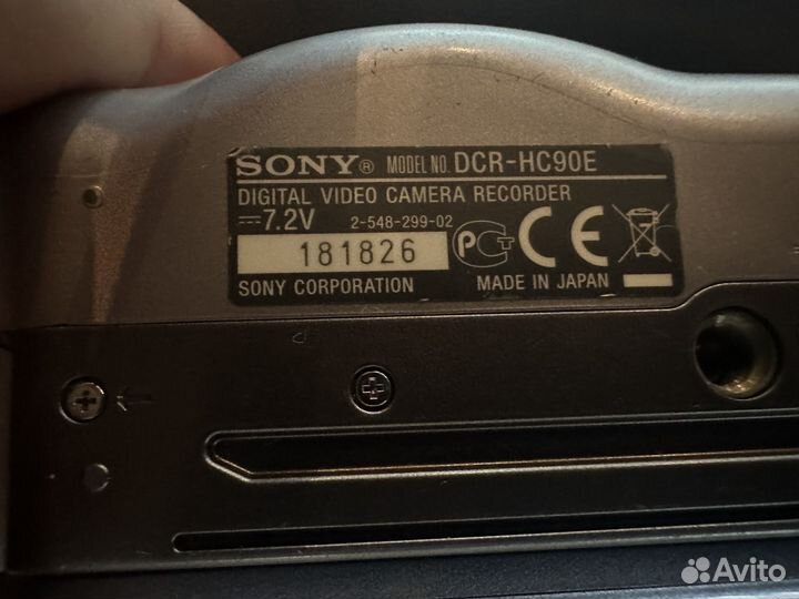 Видеокамера кассетная