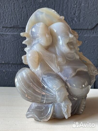 Будда. Хоттей с ребенком. Агат