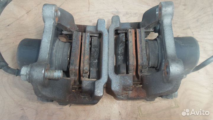 Суппорт задний dodge challenger LC