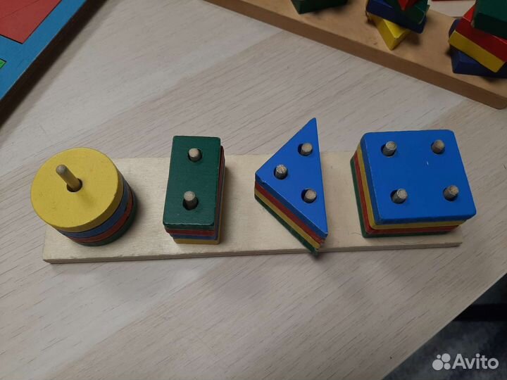 Развивающие деревянные игрушки