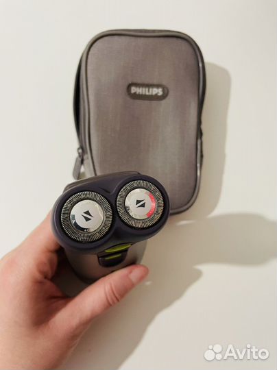 Электробритва Philips HQ468