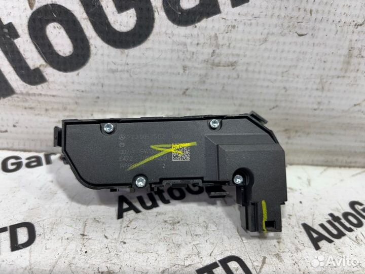 Кнопка подогрева сидений правая Mercedes-Benz Glc
