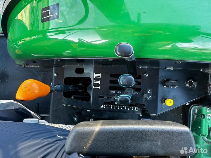 Трактор John Deere 6110B, 2019