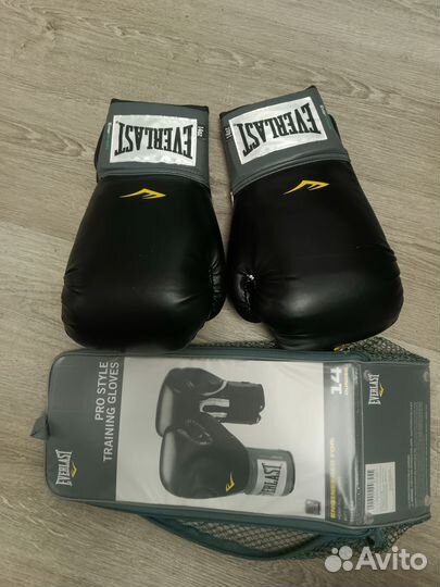 Боксерские перчатки everlast everfresh 14oz
