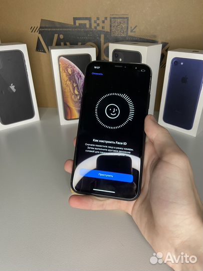 iPhone Xr, 64 ГБ