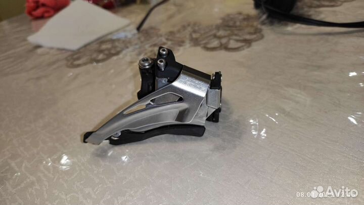 Манетка и переклюк shimano deore m6000