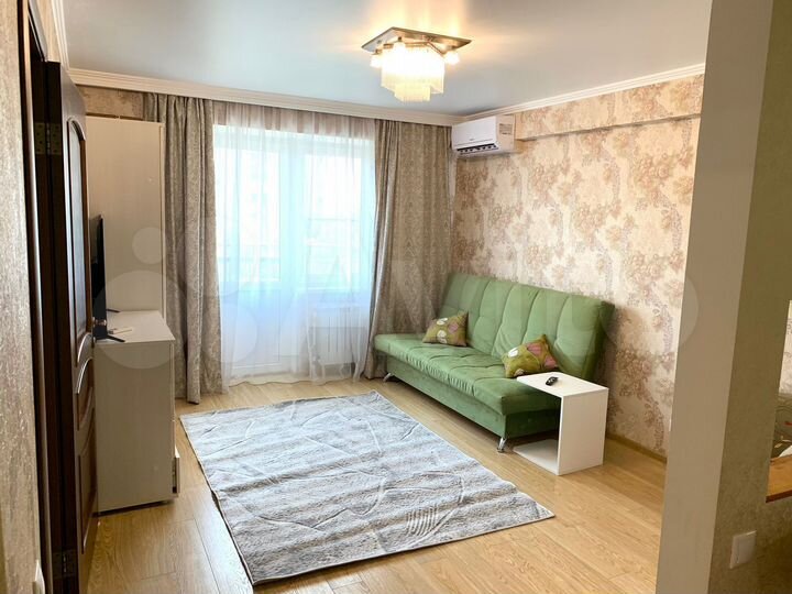 2-к. квартира, 56 м², 2/9 эт.