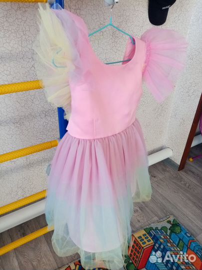 Нарядные платье