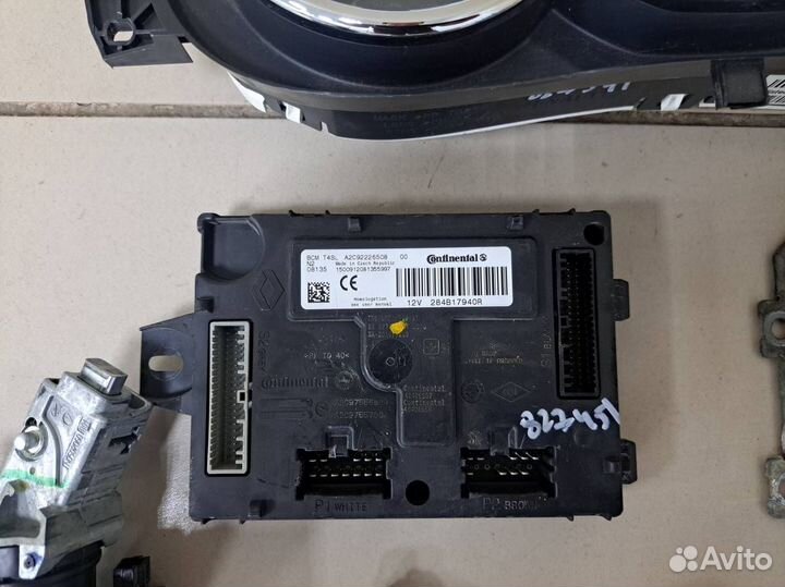 Замок зажигания Nissan Terrano