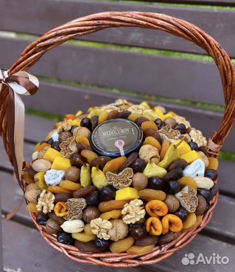 Подарочные корзины, корзины из сухофруктов