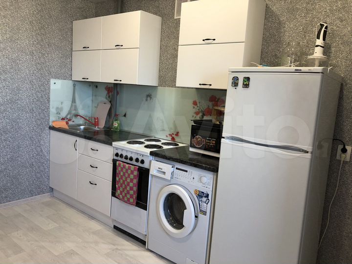 1-к. квартира, 41 м², 8/10 эт.
