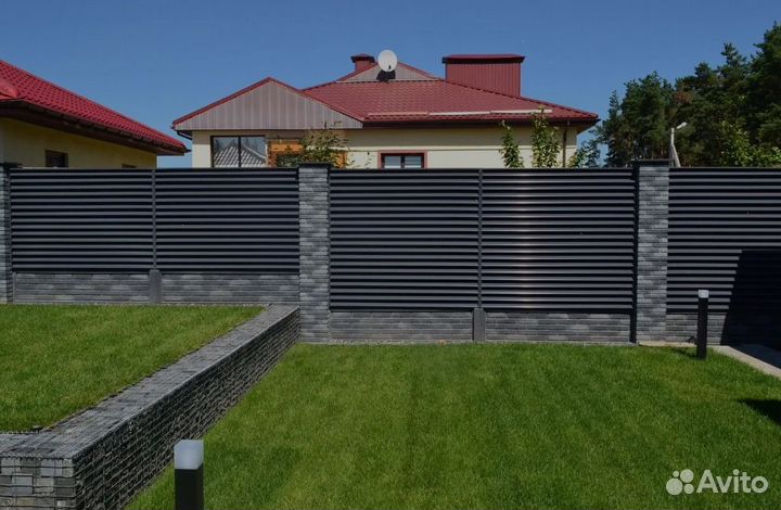 Забор из профлиста работа по договору быстро