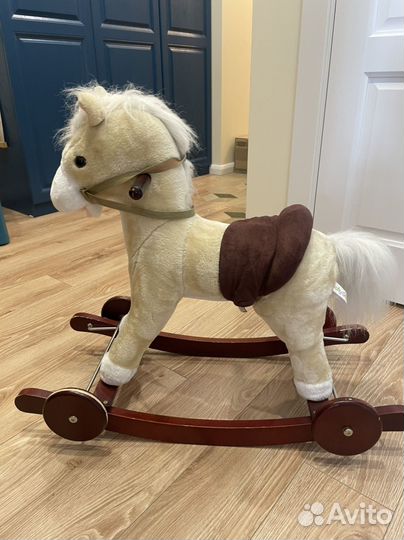 Качалка лошадь
