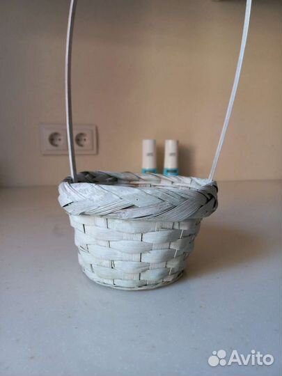 Корзинка декоративная
