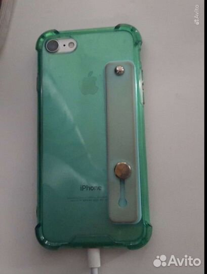 Телефон iPhone 7