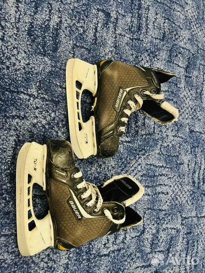 Коньки bauer supreme